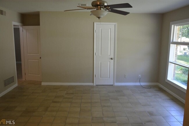 Photo - 2336 Bonner Rd