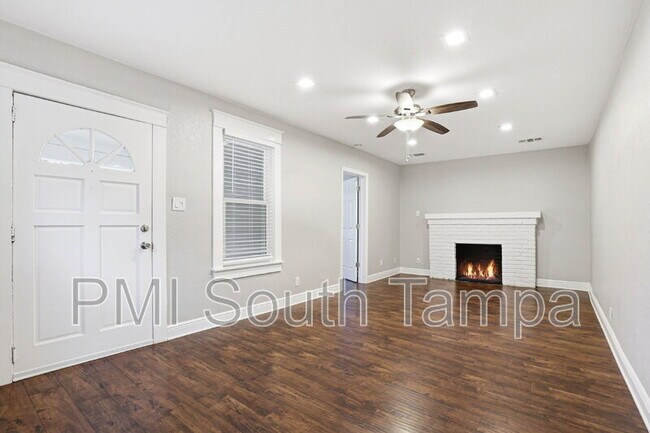 Photo - 203 W Emma St