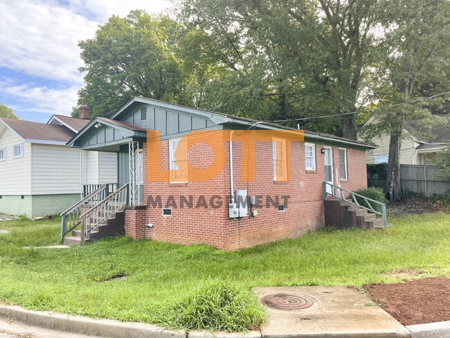 Photo - 400 Hagood St
