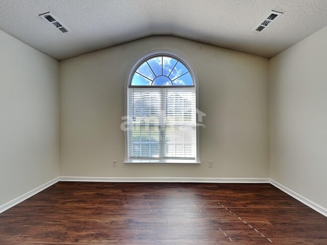 Photo - 16 Waterthrush Way