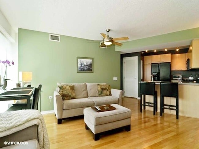 Photo - 1720 Maple Ave Unit 970