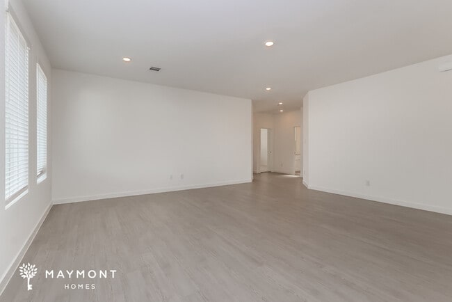 Photo - 6407 Symphony Wave Dr