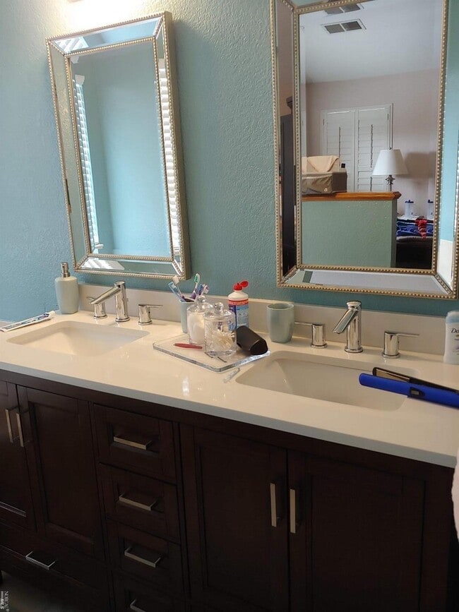 Photo - 7309 Roxanne Ln