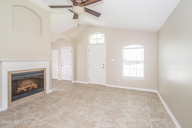 Photo - 10715 Ogalla Ave