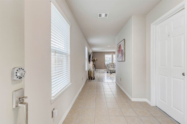 Photo - 19110 Canaras Ct