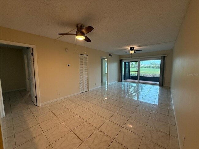 Photo - 6219 Palma Del Mar Blvd S Unidad 105