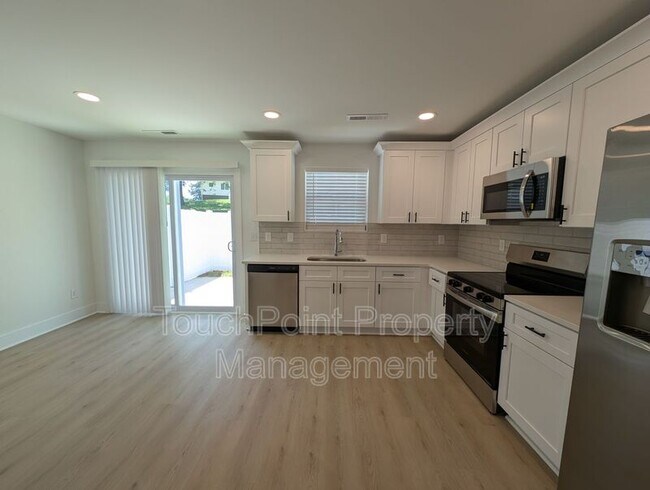 Photo - 1415 Arden Ave