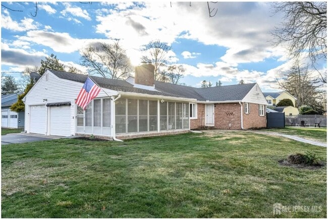 Photo - 12 Davison Rd