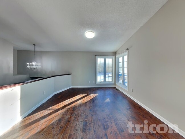 Photo - 1525 Independence Ave N