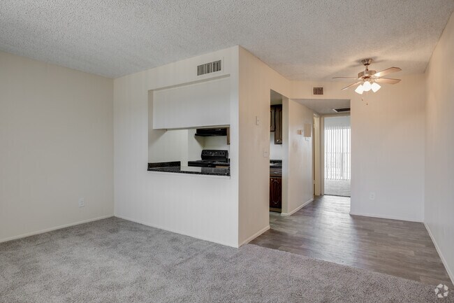 1BR, 1BA - 625SF