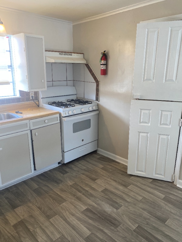 Photo - 2719 Cameron St Unit 3