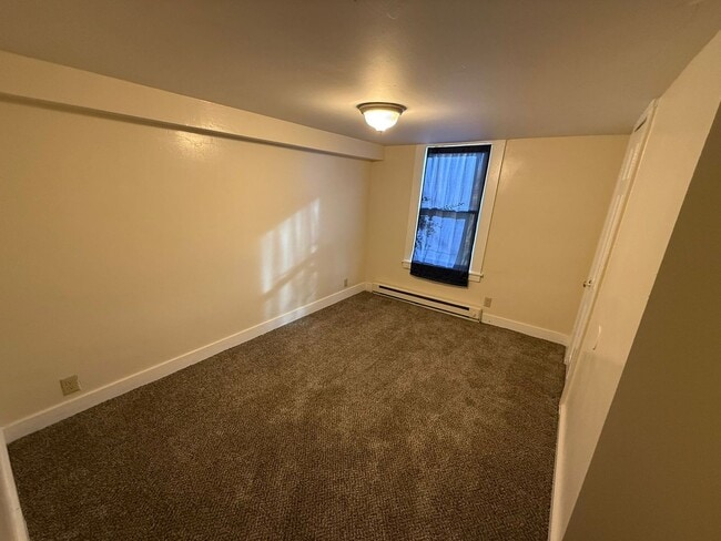 Photo - 165 Pleasant St Unit Bsmt