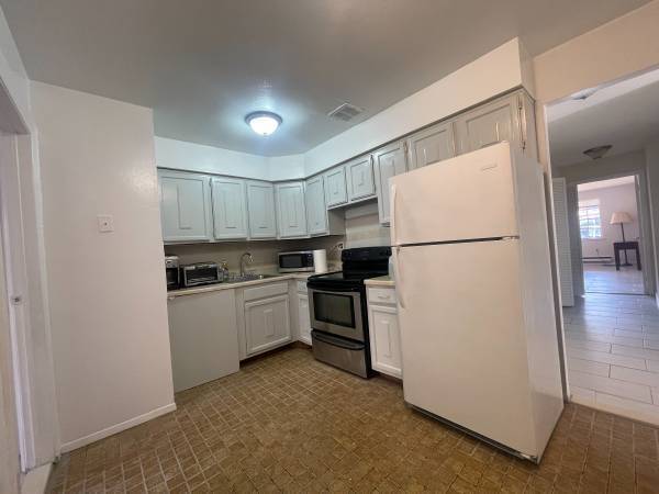 Photo - 36-05 215th Pl