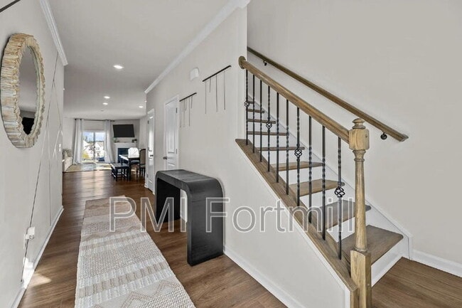 Photo - 18045 Stark Wy