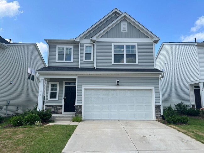 Building Photo - Newly Built 4BD, 3.5BA Zebulon Home with a First Floor Bedroom and Screened Patio in an HOA Commu...
