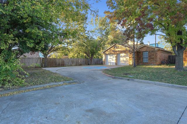 Photo - 3002 Rustlewind Ln