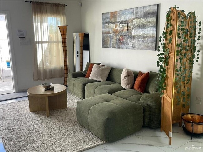 605 Buccaneer Dr Unit 3
