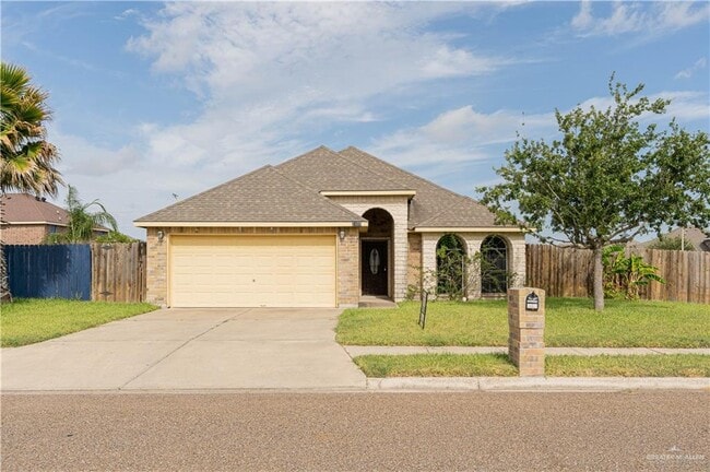 Building Photo - 2405 Singletary Dr Rental