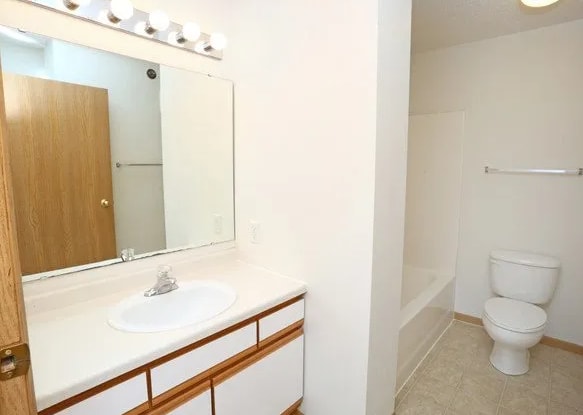 Demaio Apartments
