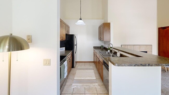 High Point Commons Apartments