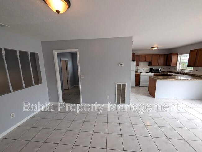 Photo - 1803 E Humphrey St