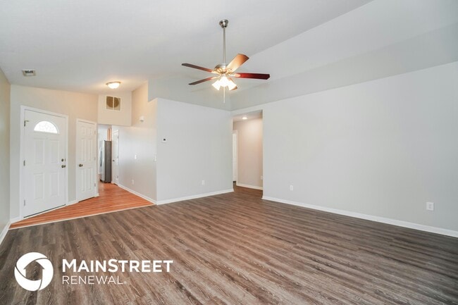 Photo - 6927 Spring Bloom Dr