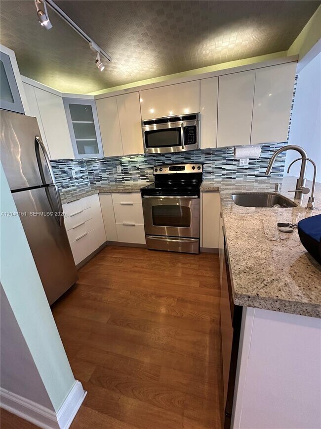 Photo - 1228 West Ave Unit 1104