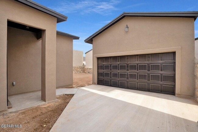 Photo - 14345 Steve Joyce Pkwy