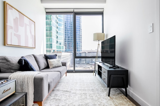 Photo - 1231 S Indiana Ave