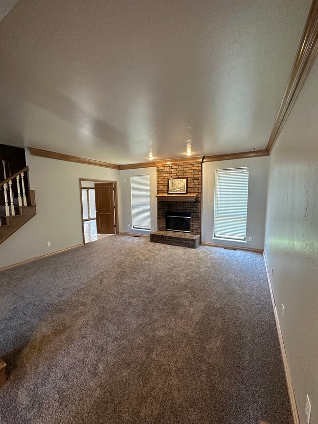 6308 Bryant Ct