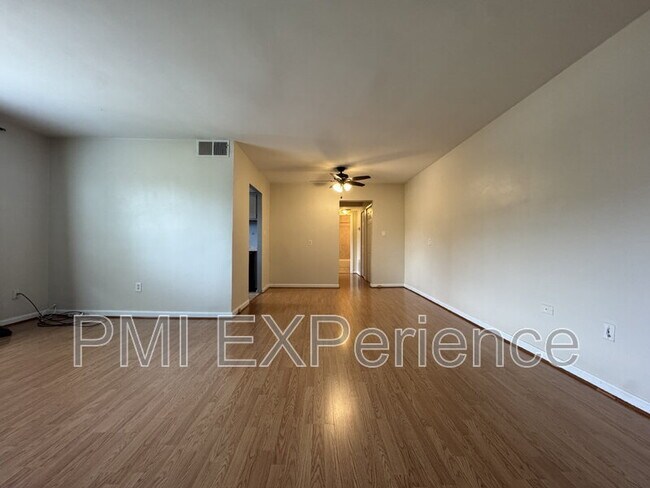 Photo - 3825 Hamilton St Unit Apt 301