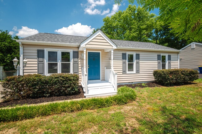 Building Photo - 5712 Sara Kay Dr
