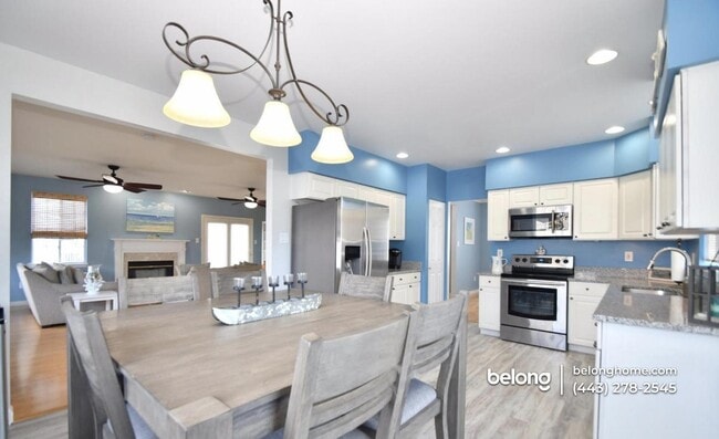 Photo - 223 Mariners Point Dr