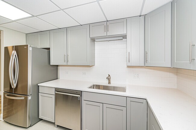 Photo - 3851 N Parkway Dr Unit 1I