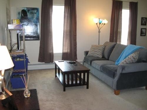 330 Ridgeland Ave