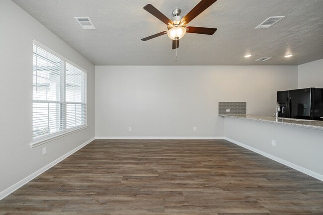 Photo - Spacious Townhome Available Now!