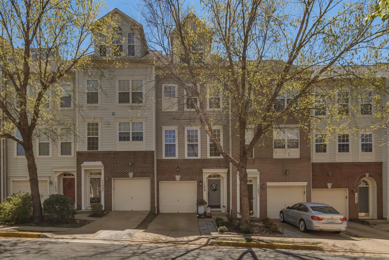 Photo - 11429 Log Ridge Dr (Fairfax, VA)