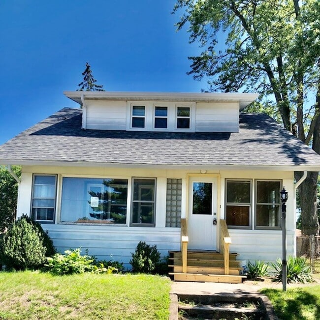 Photo - Charming Completely Remodeled Home!