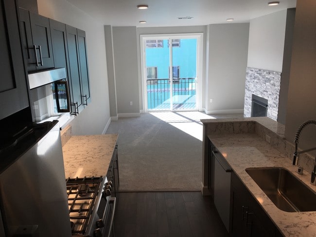 Photo - 4961 Main St Unit 418