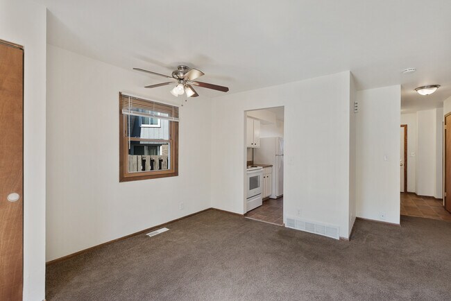 Photo - 3774 S 81st St