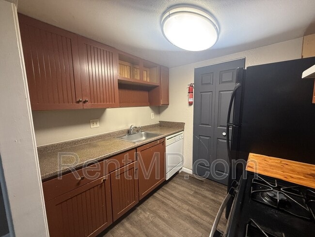 Photo - 1825 South Dr