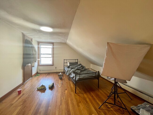 Photo - 585 Somerville Ave Unit 1