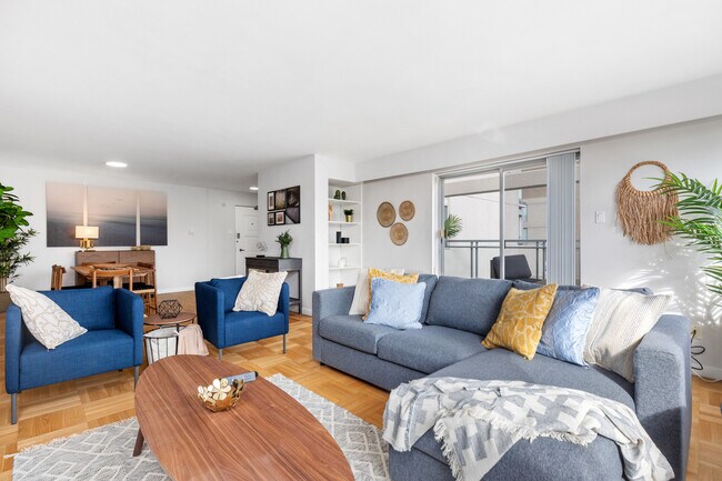 Photo - Kerrisdale Towers A & B