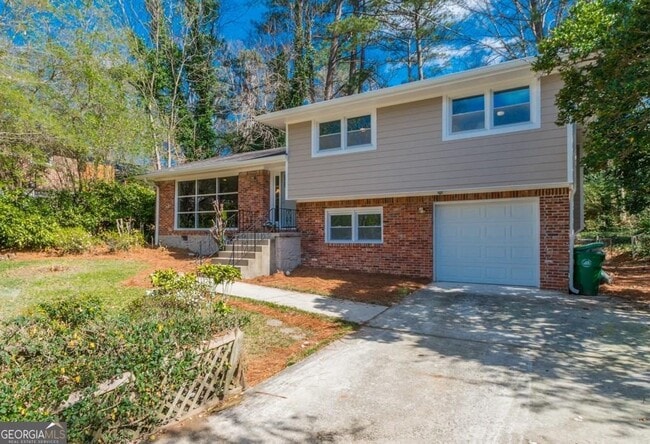 Photo - 629 Willivee Dr