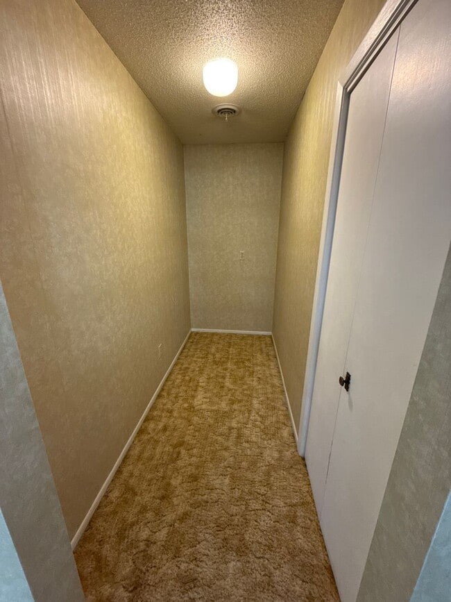 Photo - BM- 406 Unit UPPER