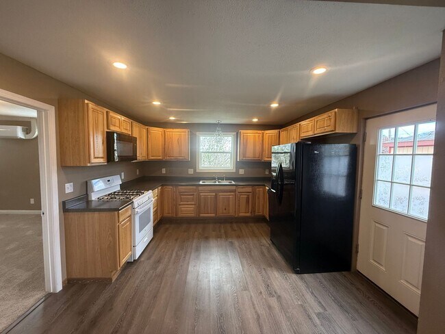 Photo - 2 Bedroom House