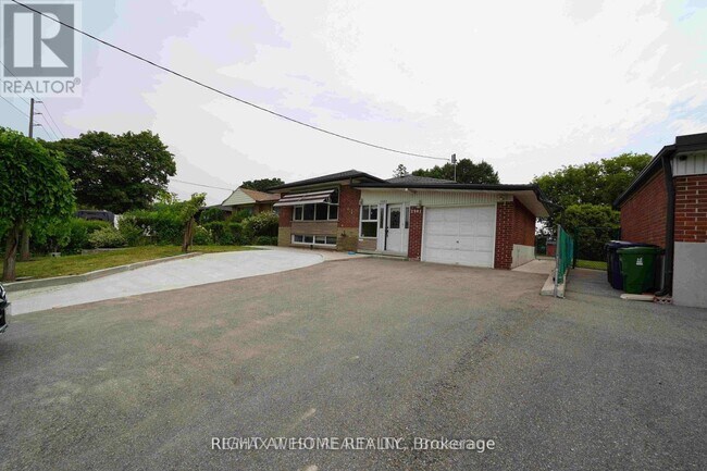 Photo - 2981 Weston Rd