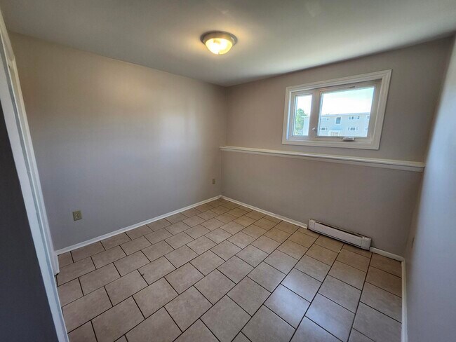 Photo - 8 Scott Ave Unit 1