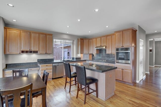 Photo - 10071 Clovercrest Dr