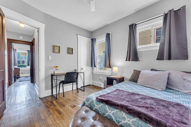 Photo - 10617 Bernard Ave Unit ID1353853P